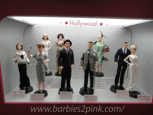 Hollywood: Barbra Streisand, Lucille Ball, Krystle e Alexis (Dynasty), Frank Sinatra, Os Pássaros, Confidências a Meia Noite | Foto: Caori