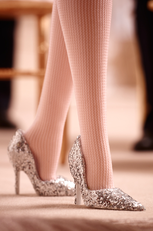 Scarpin com muito brilho | Foto: Barbie Collector